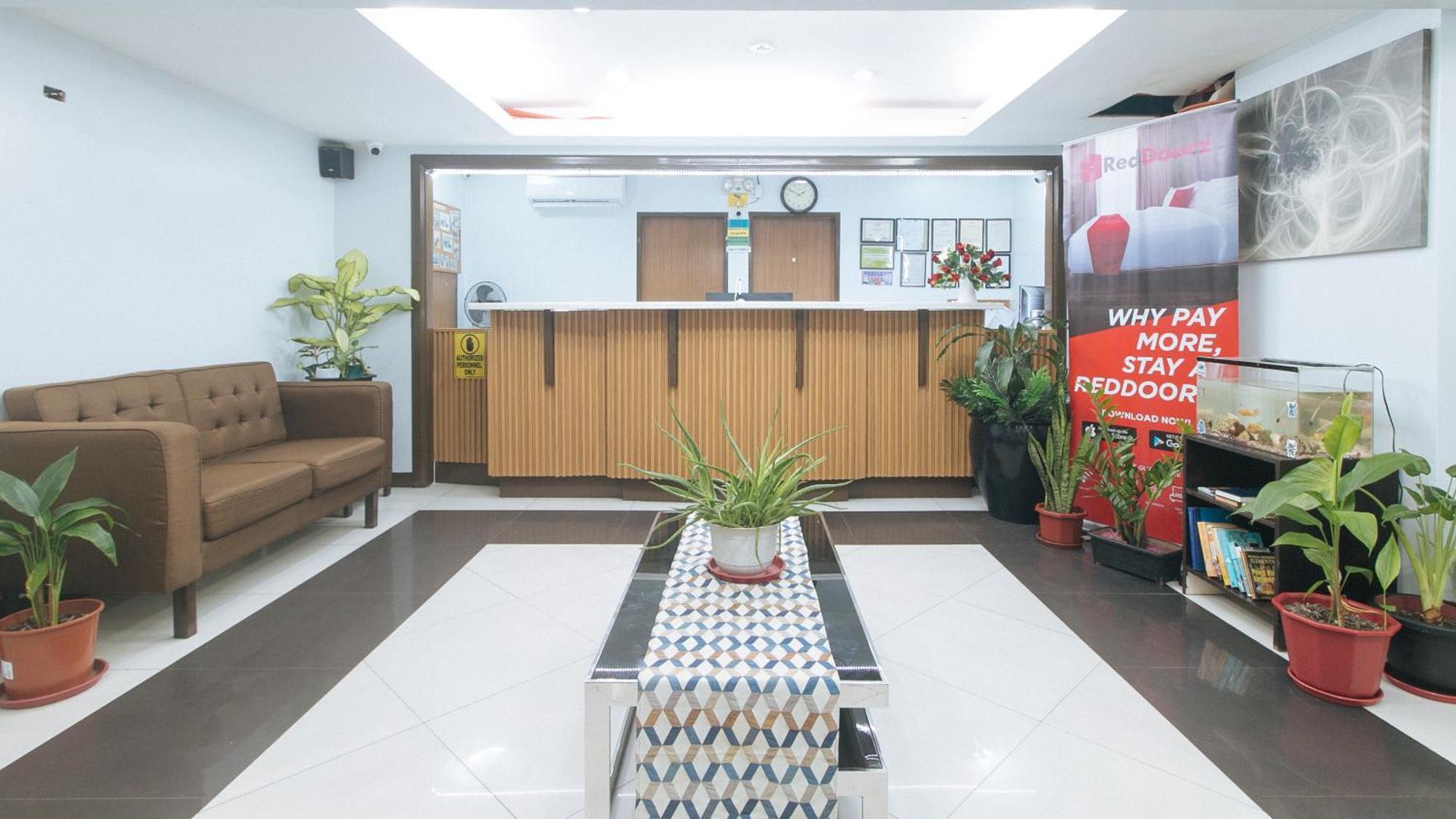 Reddoorz At Bp International Powerhouse Inc Near Sm Manila Hotell Exteriör bild